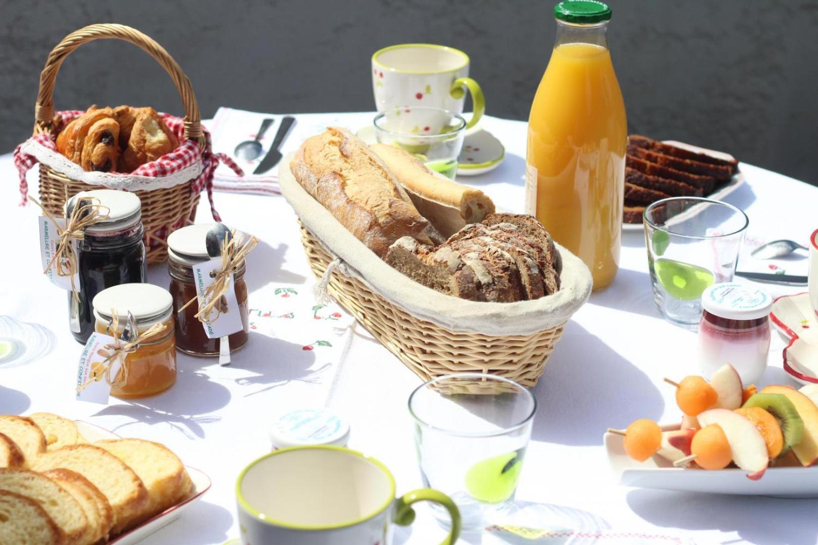 Bed and Breakfast Sous Le Cerisier Venarey-les-Laumes Esterno foto