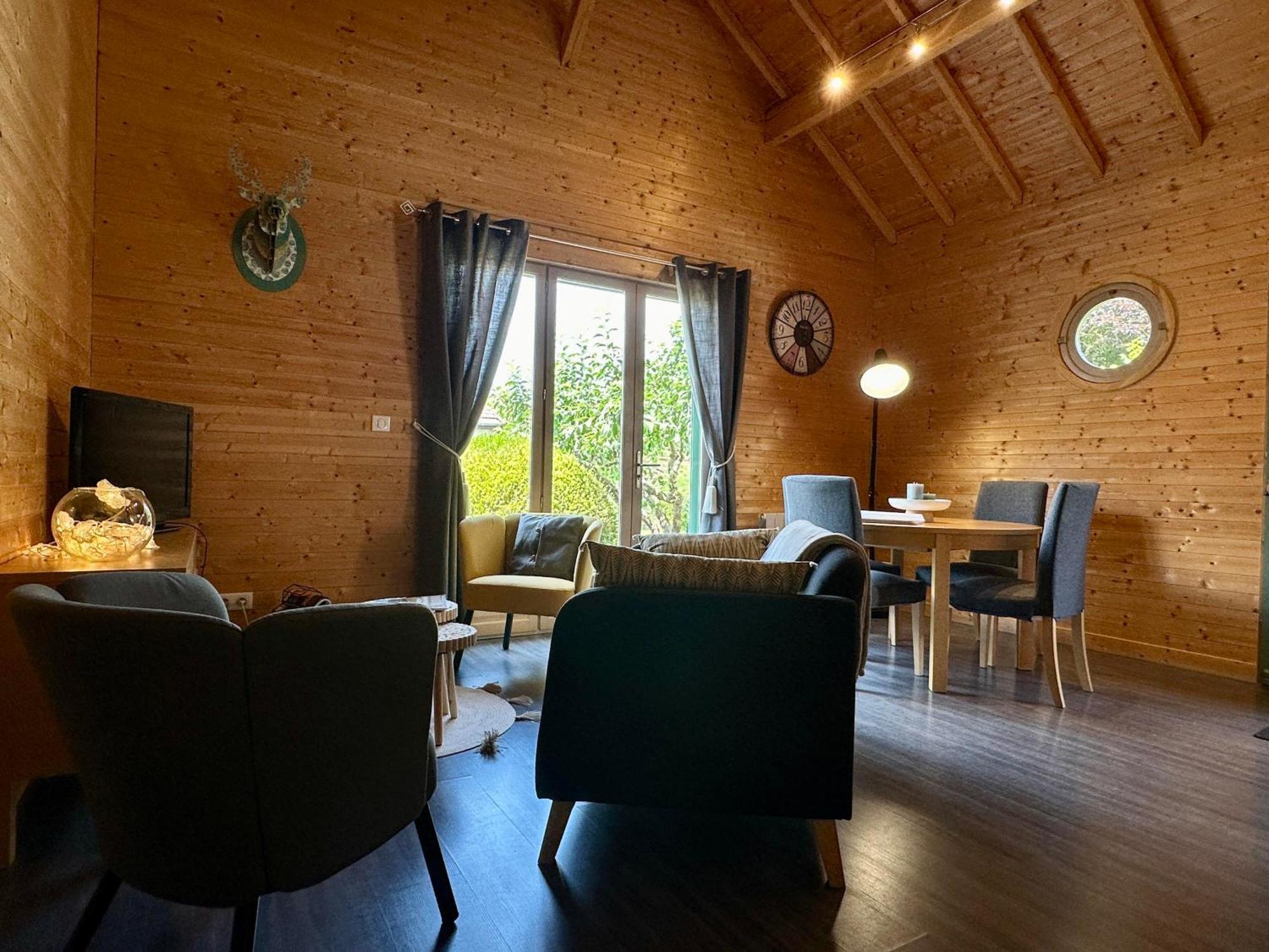 Bed and Breakfast Sous Le Cerisier Venarey-les-Laumes Esterno foto